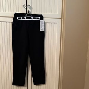 NWT - Lululemon - Women's On The Move Pant - Color: Black - Sizes: 4 & 6